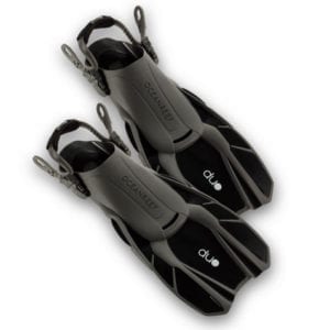 This image portrays OCEAN REEF GROUP DUO TRAVEL FINS by Scuba Show | June 1 & 2, 2024.