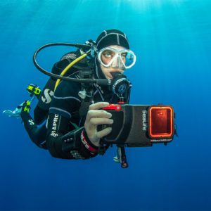 This image portrays SeaLife Cameras SportDiver Underwater Smartphone Housing by Scuba Show | June 1 & 2, 2024.